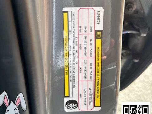 Used 2020 Jeep Grand Cherokee SRT image 28