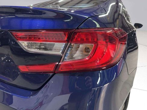 Used 2020 Honda Accord EX image 13