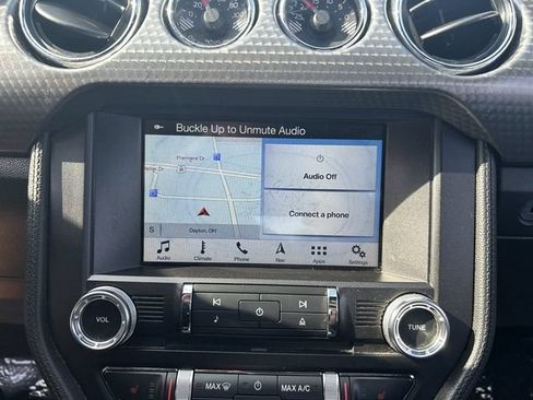 Used 2017 Ford Mustang GT Premium w/ GT Performance Package RWD image 18