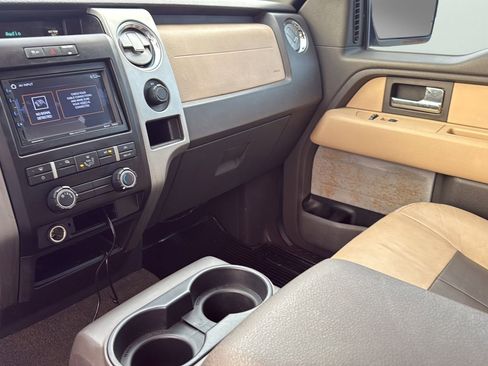 Used 2012 Ford F150 XLT w/ XLT Chrome Pkg image 17