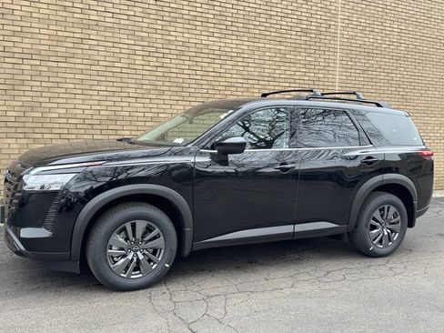 New 2026 Nissan Pathfinder SV image 26