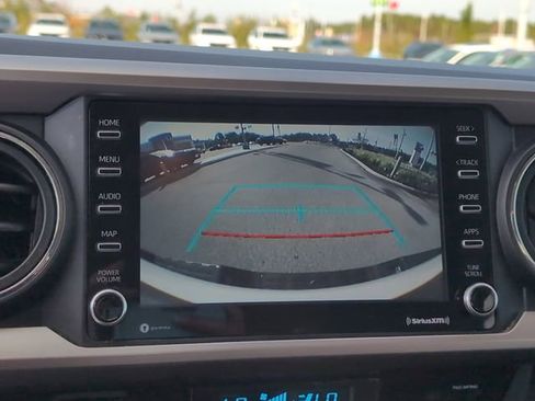 Used 2021 Toyota Tacoma SR5 image 19