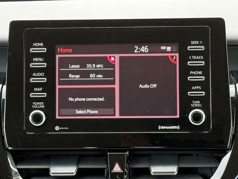 Used 2021 Toyota Camry LE image 20