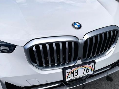 Used 2025 BMW X5 sDrive40i w/ Premium Package image 29