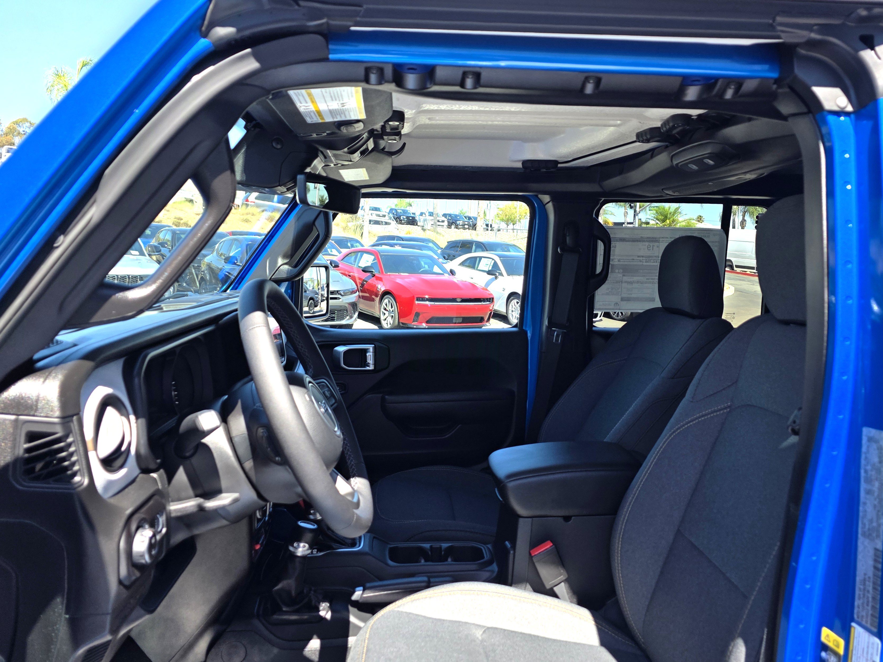 New 2025 Jeep Gladiator Sport AWD/4WD image 14