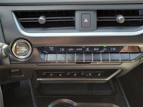 Used 2019 Lexus UX 200 w/ Premium Package image 25