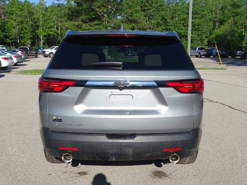 Used 2023 Chevrolet Traverse AWD LS w/ Safety Package image 8