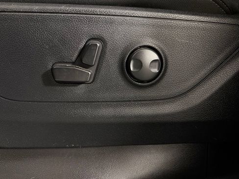 Used 2025 RAM 1500 Lone Star RWD image 25