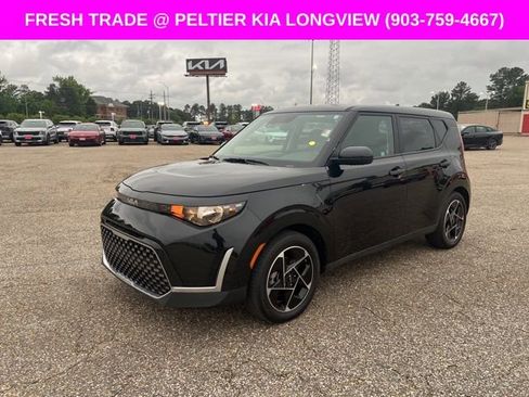 Certified 2025 Kia Soul EX image 1
