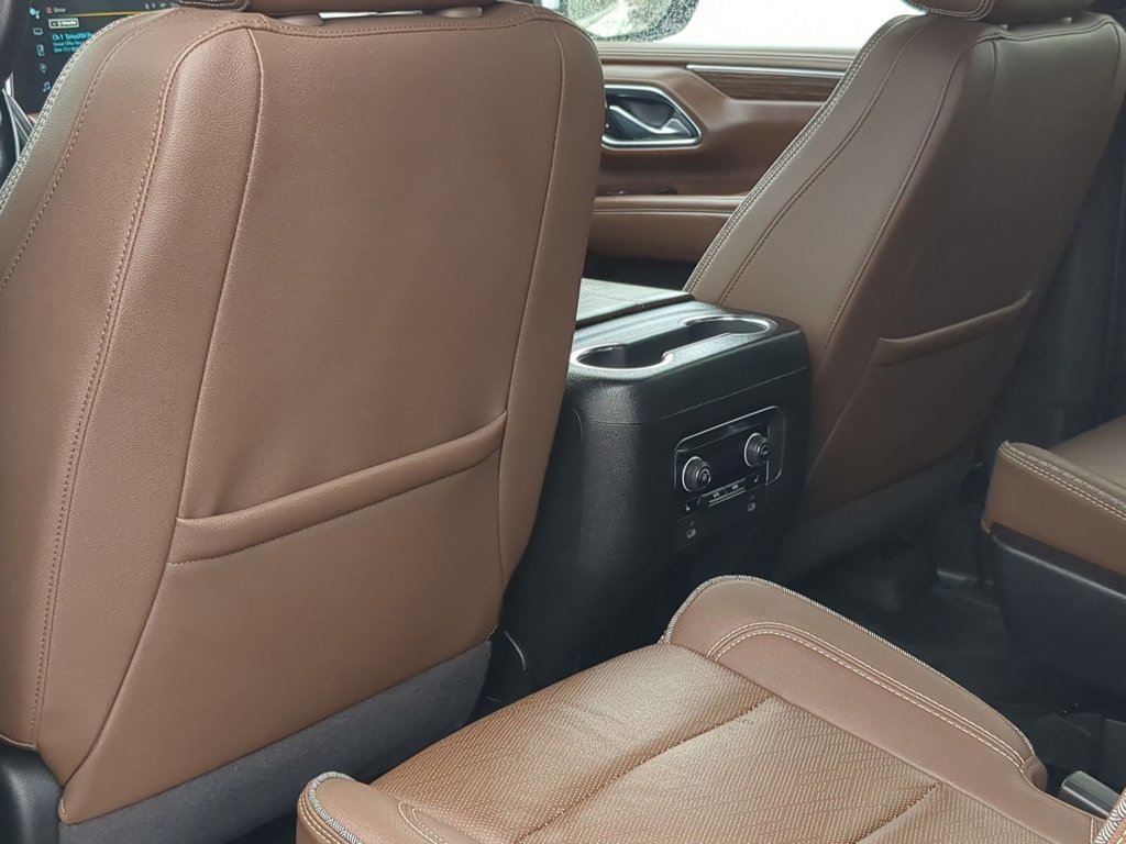 Used 2023 Chevrolet Tahoe High Country AWD/4WD image 22