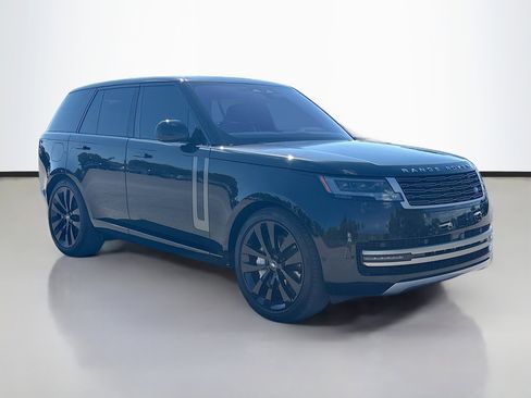Used 2023 Land Rover Range Rover SE AWD/4WD image 7