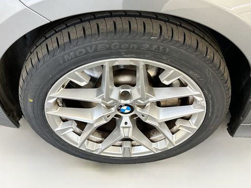 Used 2025 BMW 330i xDrive Sedan image 11