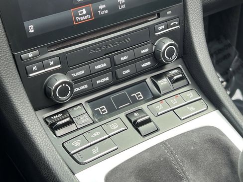 Used 2021 Porsche 718 Boxster GTS image 23