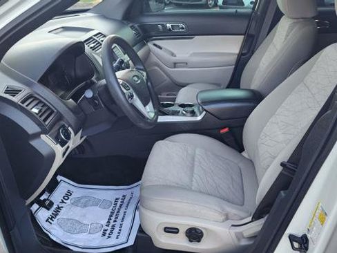 Used 2012 Ford Explorer 4WD w/ Class III Trailer Tow Pkg image 13