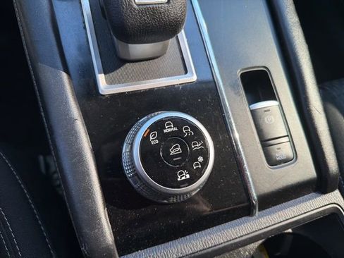 Used 2022 Mitsubishi Outlander ES AWD/4WD image 15