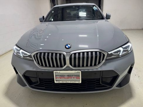 Used 2024 BMW 330i xDrive Sedan w/ M Sport Package AWD/4WD image 9