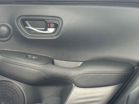 New 2026 Honda HR-V EX-L image 14