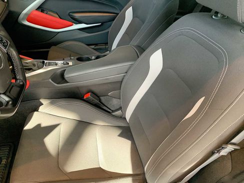 Certified 2023 Chevrolet Camaro LT image 10