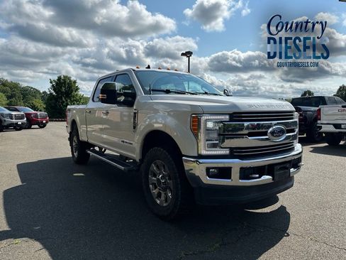 Used 2019 Ford F350 Lariat w/ Lariat Ultimate Package AWD/4WD image 1