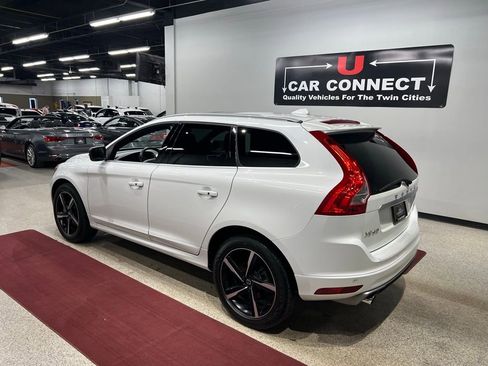 Used 2016 Volvo XC60 T6 R-Design w/ Climate Package image 13