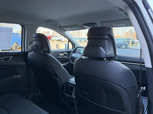 New 2026 Kia Sportage EX image 15