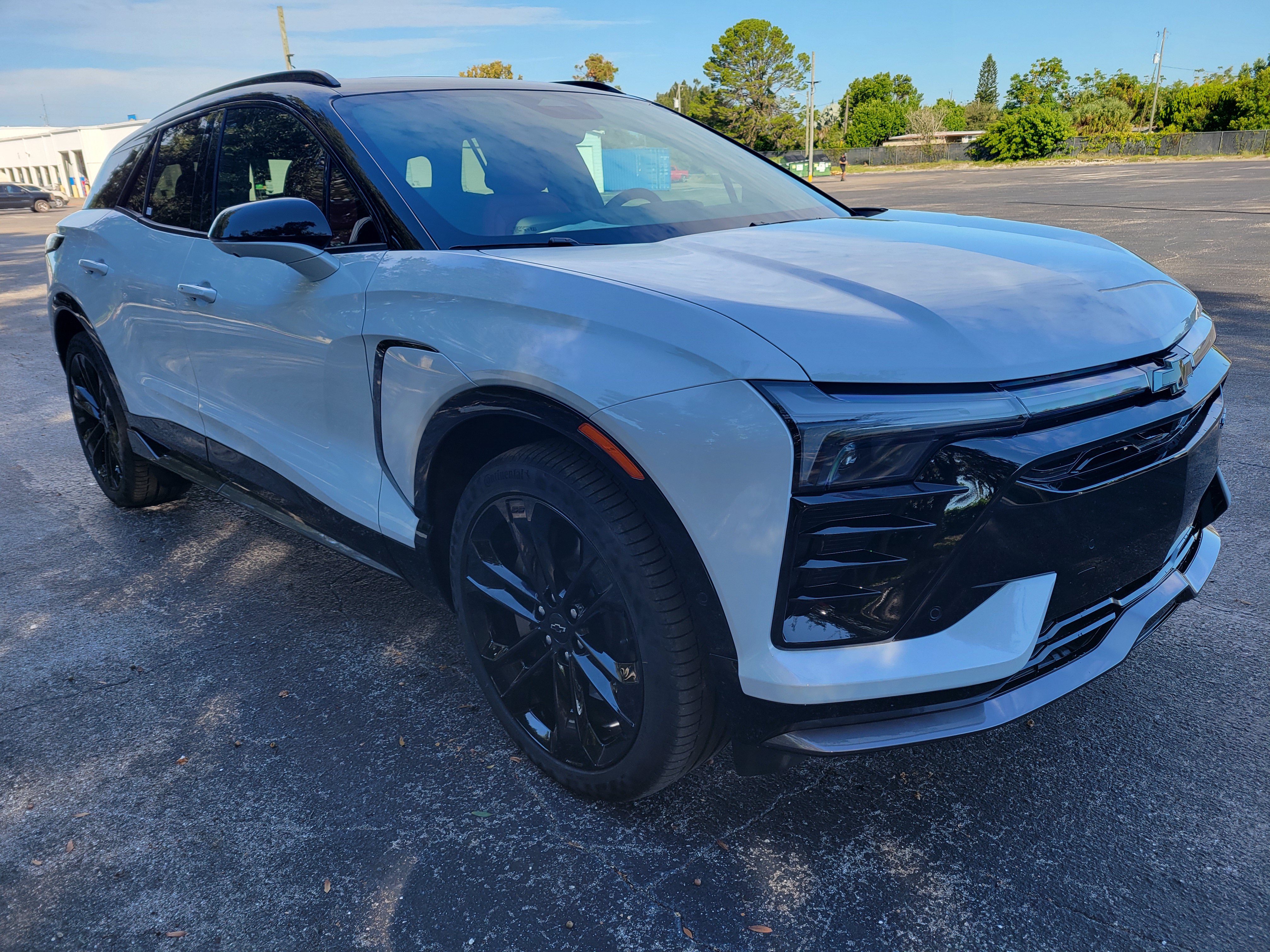 Used 2027 Chevrolet Blazer EV SS AWD/4WD image 3