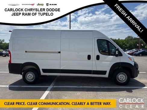 Used 2026 RAM ProMaster 2500 w/ Convenience Group FWD image 5