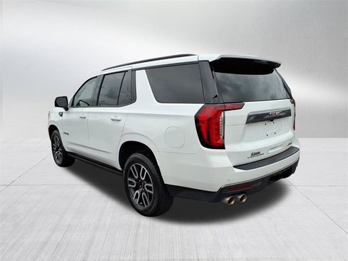 Used 2022 GMC Yukon AT4 w/ Technology Package image 6