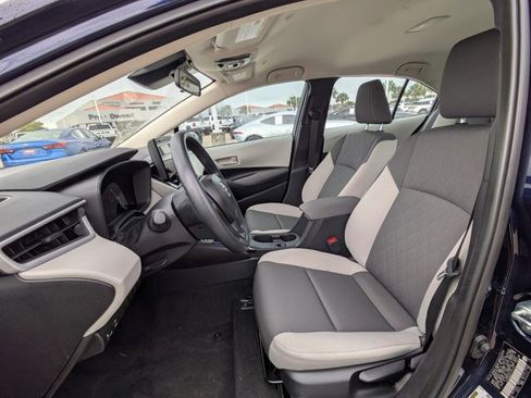 Used 2026 Toyota Corolla LE image 10