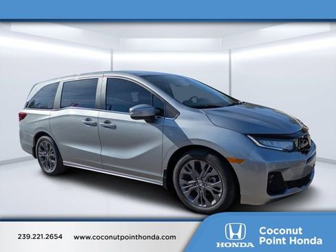 New 2026 Honda Odyssey Touring image 1