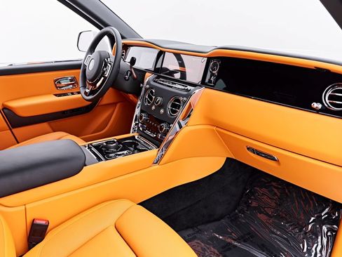 Used 2026 Rolls-Royce Cullinan AWD/4WD image 62