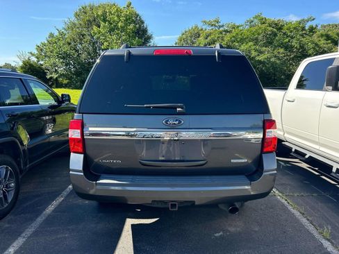 Used 2016 Ford Expedition Limited w/ Equipment Group 301A AWD/4WD image 3
