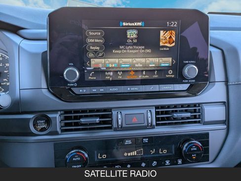 New 2025 Nissan Pathfinder S image 18