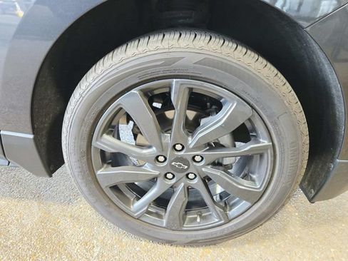 Certified 2022 Chevrolet Equinox RS AWD/4WD image 13