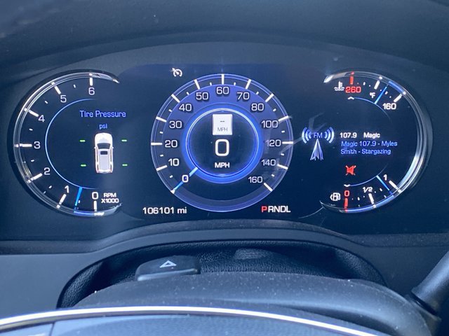 Used 2017 Cadillac Escalade ESV Luxury AWD/4WD image 21