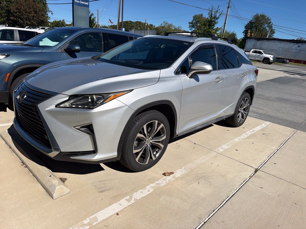 Used 2017 Lexus RX 350 FWD w/ Premium Package image 3