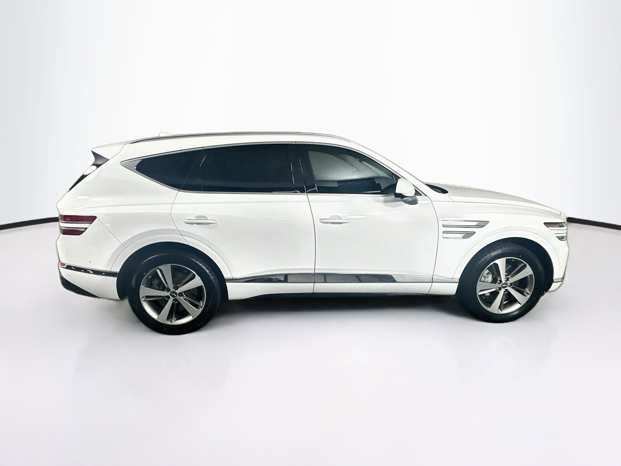 Used 2021 Genesis GV80 3.5T w/ Advanced Package 06 AWD/4WD image 10