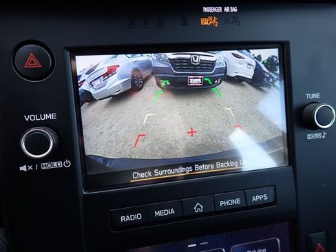 Used 2024 Subaru Outback AWD/4WD image 19