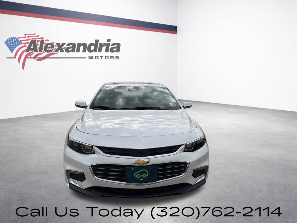 Used 2017 Chevrolet Malibu Premier w/ Premier Sun and Wheel Package FWD image 2