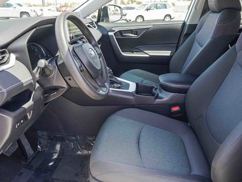 Certified 2025 Toyota RAV4 XLE AWD/4WD image 21