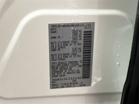 Used 2023 Nissan Pathfinder SL image 34