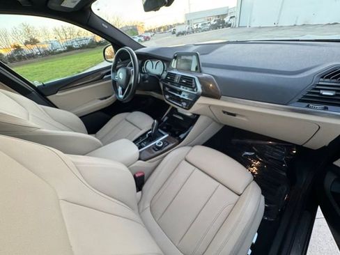 Used 2019 BMW X3 sDrive30i w/ Driving Assistance Package image 32
