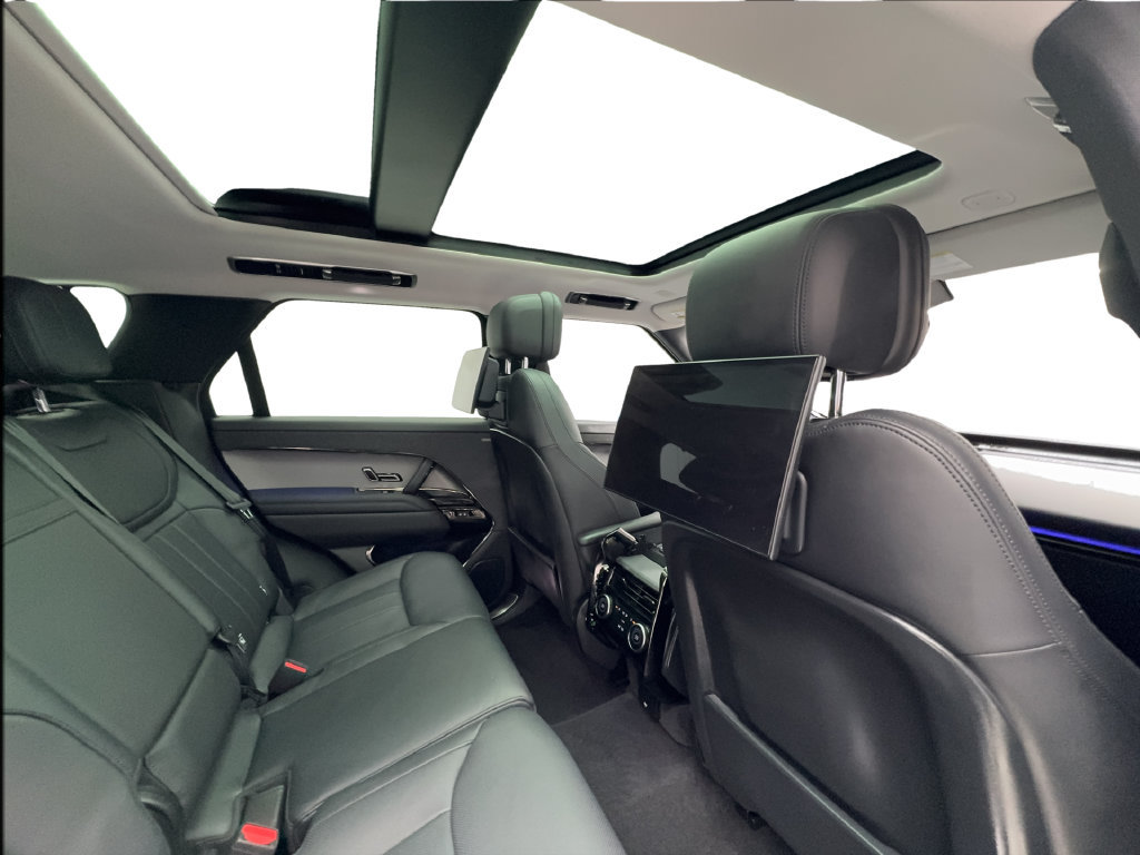 Used 2023 Land Rover Range Rover Sport SE AWD/4WD image 29