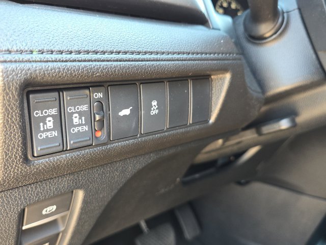 Used 2026 Honda Odyssey EX-L image 32