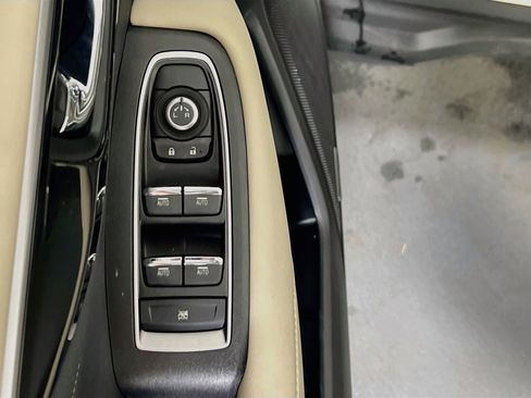 Used 2023 Subaru Outback Limited image 18