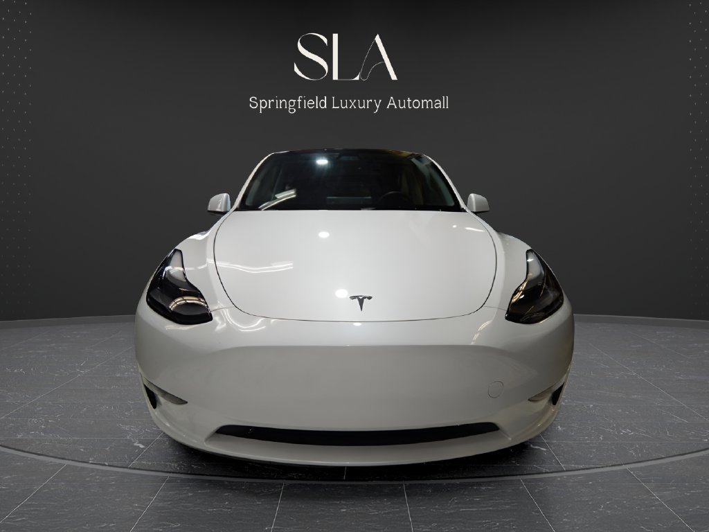 Used 2023 Tesla Model Y Long Range AWD/4WD image 3