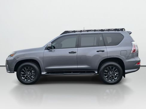 Used 2023 Lexus GX 460 Premium w/ Premium Package AWD/4WD image 3