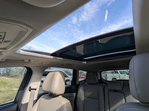 Used 2014 Ford Escape Titanium image 24