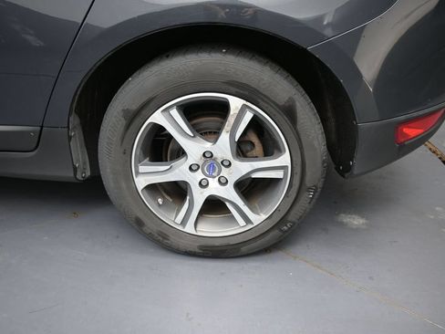 Used 2012 Volvo XC60 T6 AWD/4WD image 12