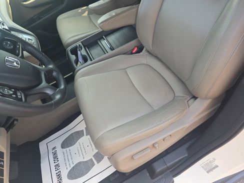 Used 2018 Honda Odyssey EX-L image 17